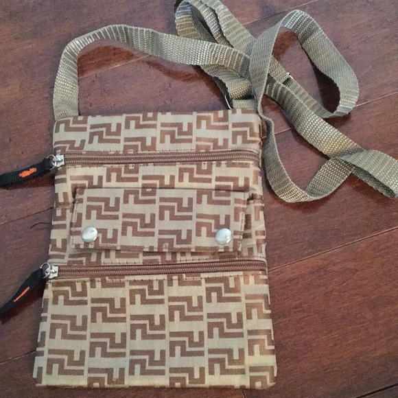 Crossbody purse - Picture 2 of 3